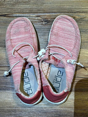 Hey Dude Wendy Women's Pink Sneakers US 8